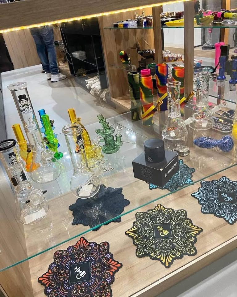 Vitrine / balcão com vidro